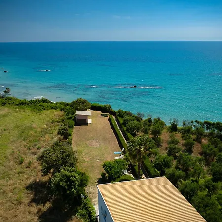 Kanouli Tatil Evi Halikounas