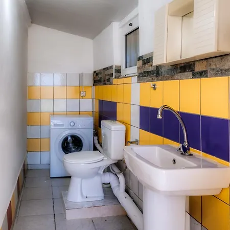Kanouli Tatil Evi