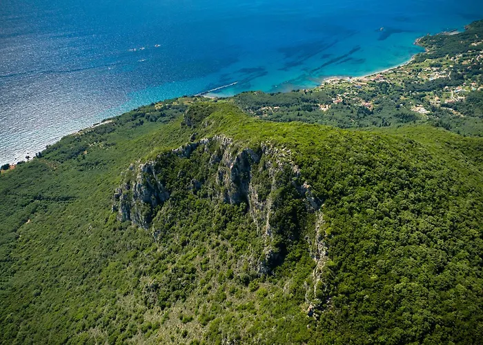 Kanouli Halikounas